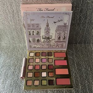 Too Faced Christmas In London Set